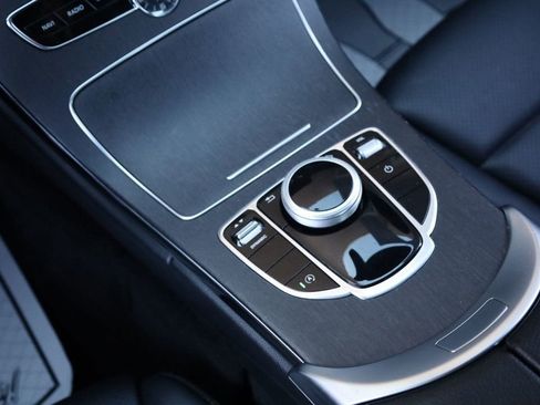 Used 2020 Mercedes-Benz C 300 4MATIC Sedan image 38