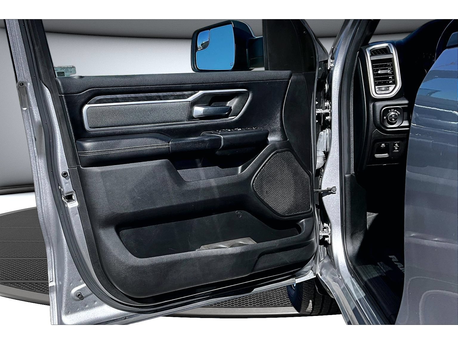 Certified 2021 RAM 1500 Big Horn AWD/4WD image 33