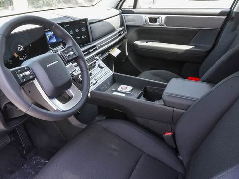 New 2026 Hyundai Santa Fe SE FWD image 18