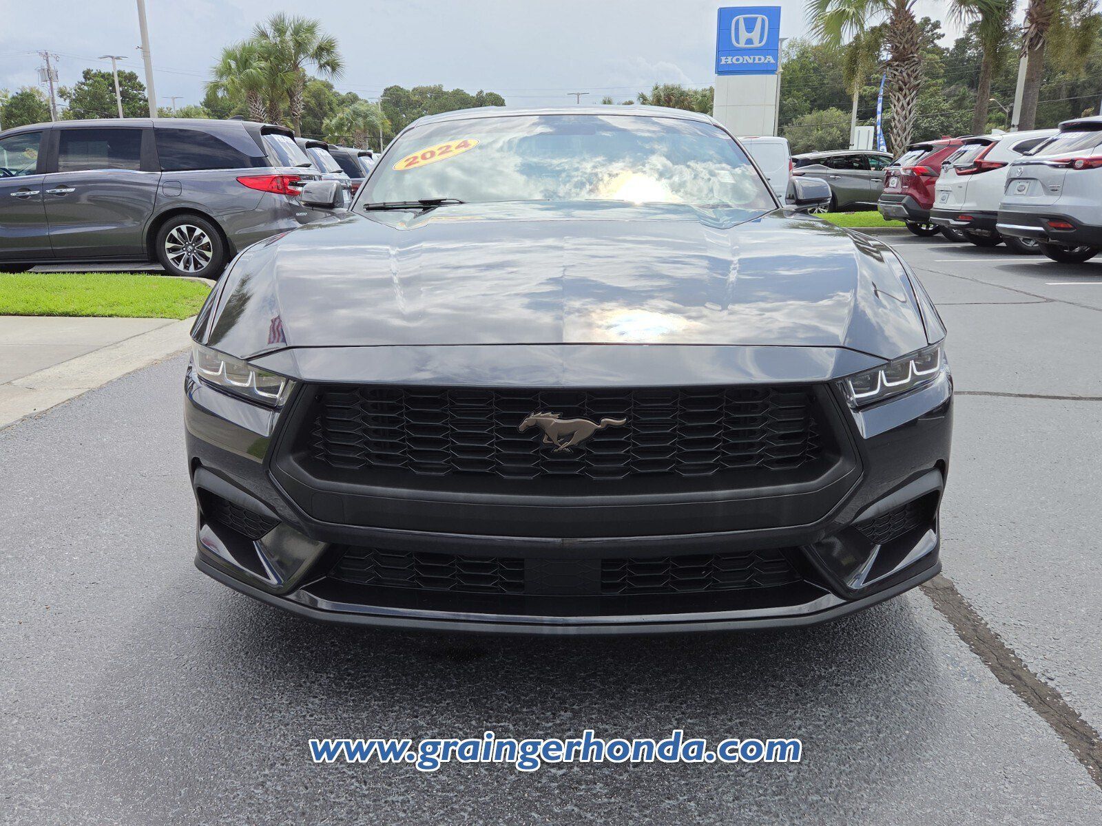 Used 2024 Ford Mustang Premium RWD image 8