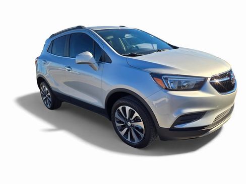 Used 2022 Buick Encore Preferred w/ Safety Package image 2