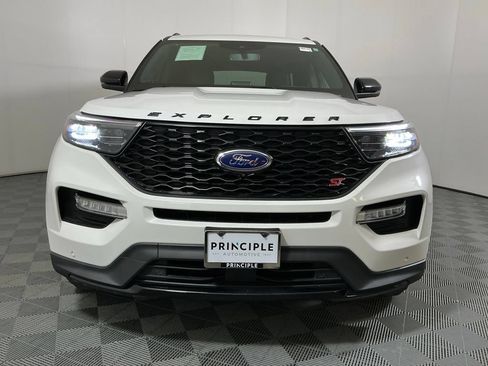 Used 2023 Ford Explorer ST w/ Equipment Group 401A AWD/4WD image 2