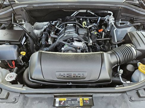 Used 2024 Dodge Durango R/T AWD/4WD image 33