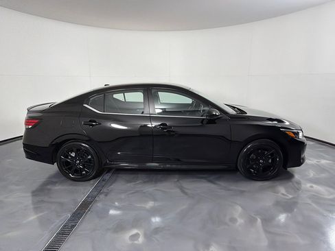Used 2025 Nissan Sentra SR w/ Midnight Edition FWD image 4