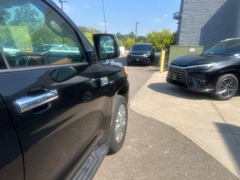 Used 2016 Toyota Tundra 1794 Edition AWD/4WD image 22