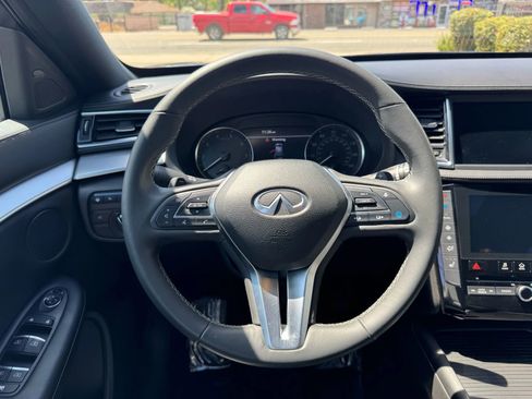 Used 2021 INFINITI QX50 Luxe w/ Appearance Package image 22