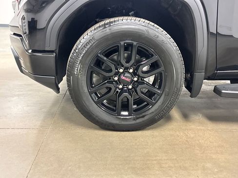 New 2026 GMC Sierra 1500 Elevation w/ Max Trailering Package AWD/4WD image 8