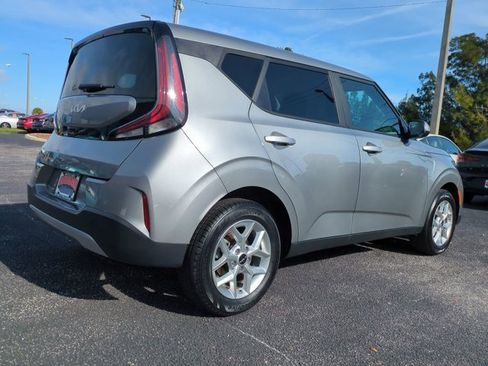 Used 2024 Kia Soul LX w/ Option Group 015 image 4