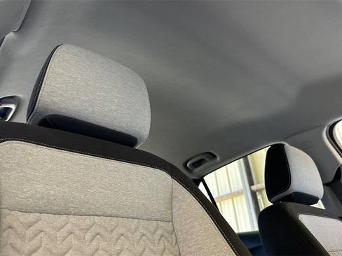 Used 2022 Chevrolet Equinox LS w/ LS Convenience Package image 17