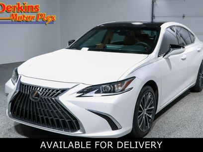 Used 2024 Lexus ES 350 w/ Premium Package
