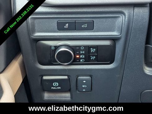 Used 2023 Ford Expedition Max XLT image 28