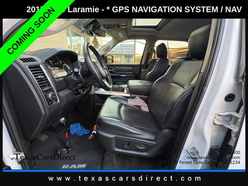 Used 2017 RAM 1500 Laramie image 6