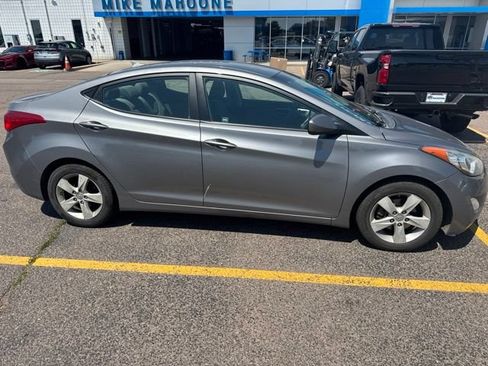 Used 2012 Hyundai Elantra GLS w/ Preferred Pkg 3 FWD image 4