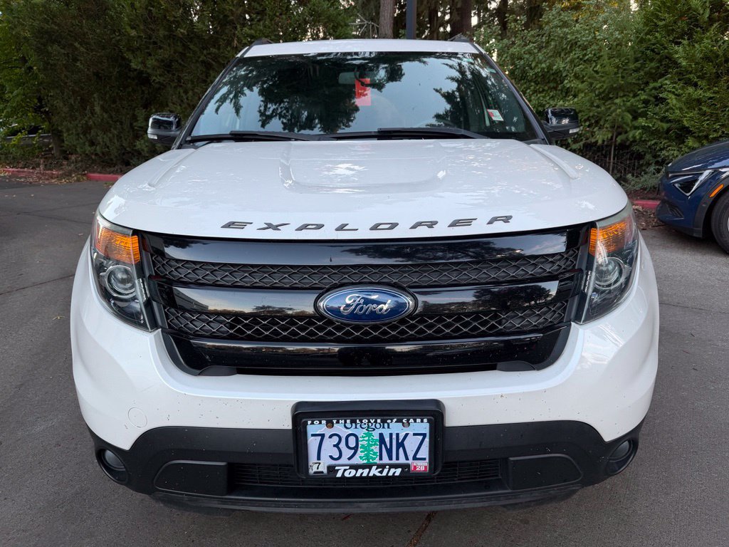 Used 2015 Ford Explorer Sport w/ Equipment Group 401A AWD/4WD image 9