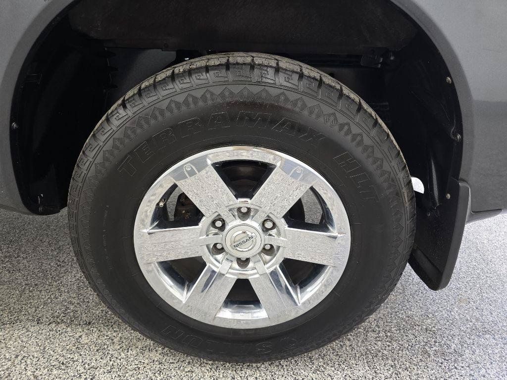 Used 2012 Nissan Titan SV RWD image 28