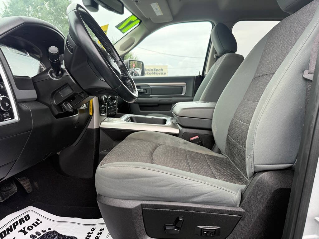 Used 2017 RAM 1500 Big Horn AWD/4WD image 10