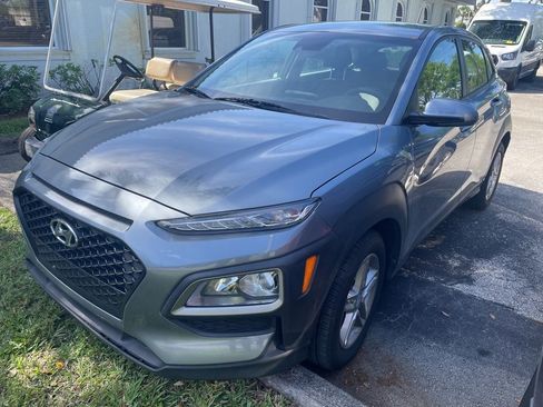 Used 2019 Hyundai Kona SE image 1