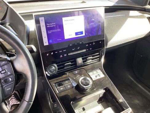 Used 2023 Subaru Solterra AWD image 11