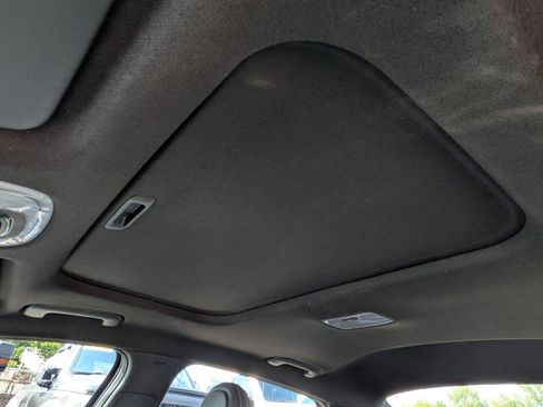 Used 2022 Hyundai Elantra N FWD image 15