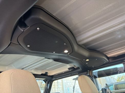 New 2026 Jeep Gladiator Willys image 15