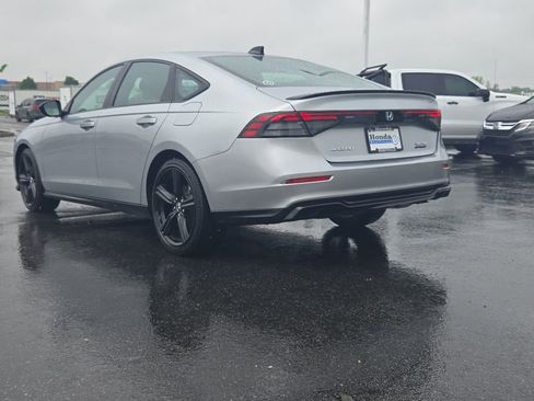 Certified 2025 Honda Accord Sport image 5