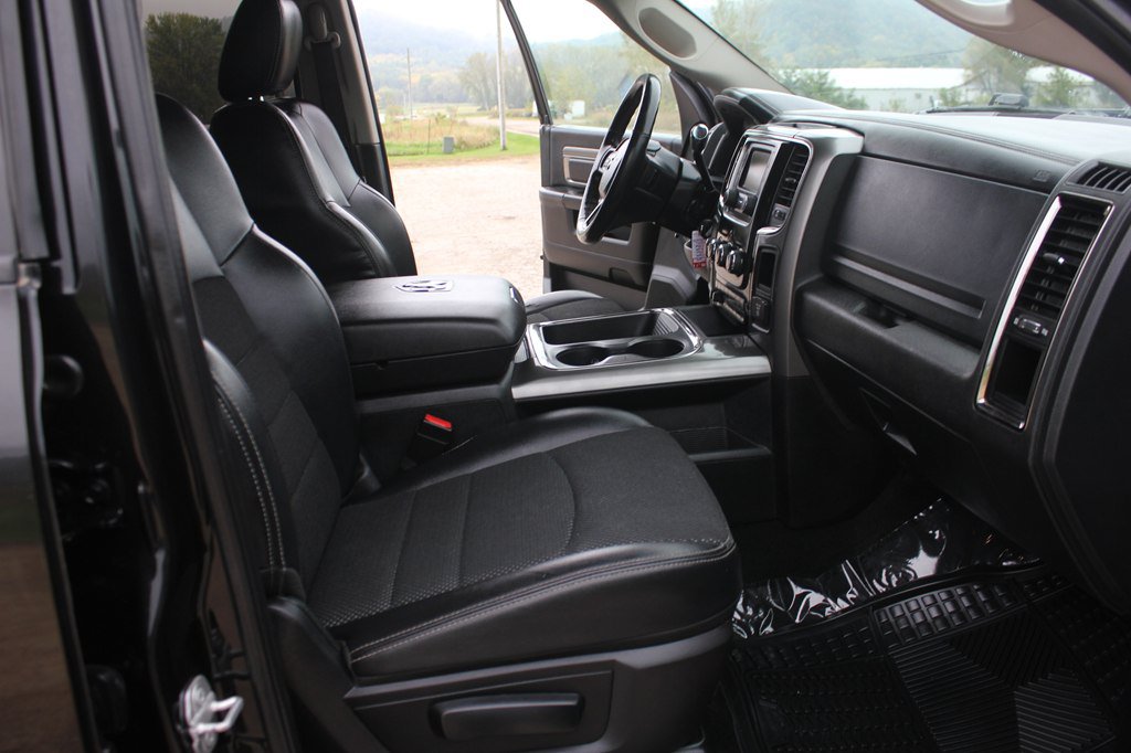 Used 2018 RAM 2500 Lone Star w/ Sport Appearance Group AWD/4WD image 33