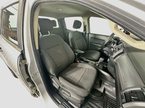 Used 2019 Ford Ranger XL w/ Equipment Group 101A Mid RWD image 28