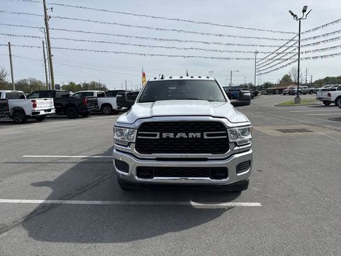 Used 2024 RAM 3500 SLT w/ Quick Order Package 2YG SLT AWD/4WD image 16