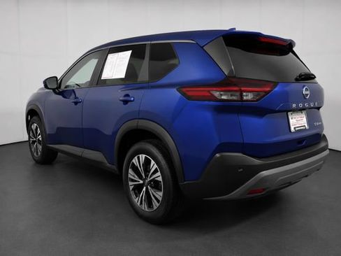 Used 2023 Nissan Rogue SV AWD/4WD image 6