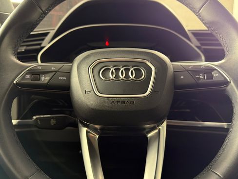 Used 2023 Audi Q3 2.0T Premium w/ Convenience Package image 21