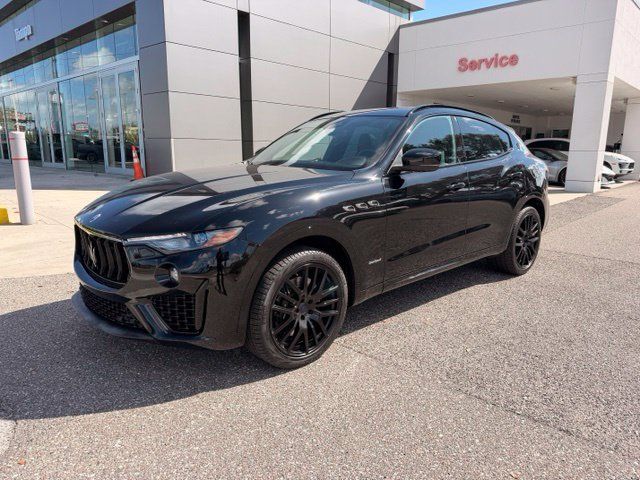 Used 2019 Maserati Levante S GranSport AWD/4WD image 2