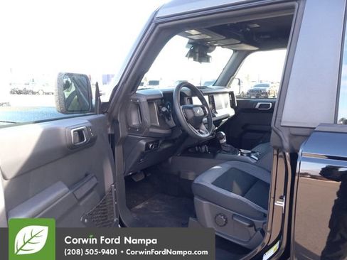 New 2025 Ford Bronco 4-Door AWD/4WD image 9