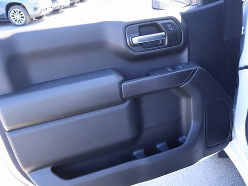 Certified 2024 GMC Sierra 1500 Pro w/ Pro Value Package image 9