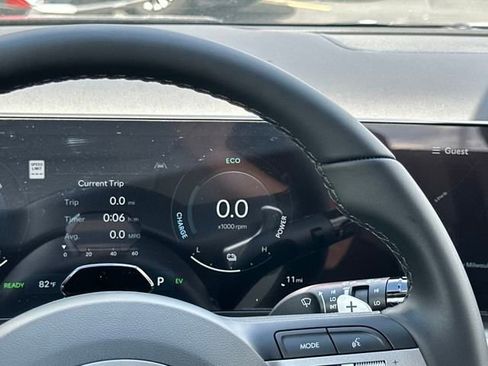 New 2025 Hyundai Tucson SEL image 19