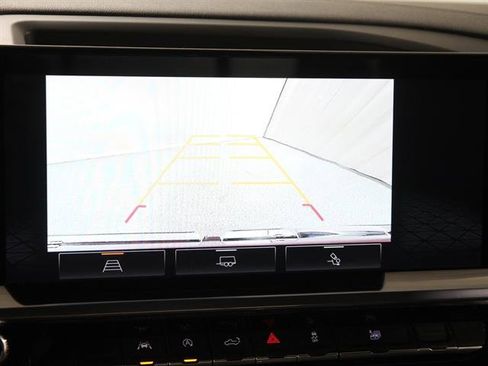 Used 2023 GMC Sierra 1500 Elevation w/ Preferred Package image 14