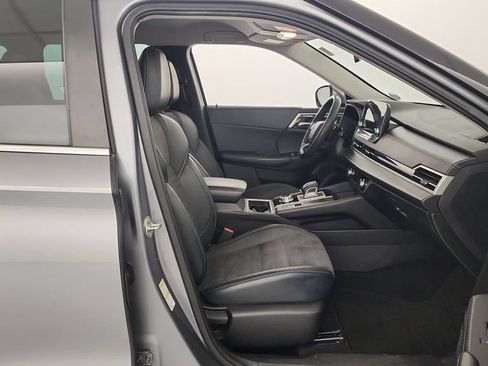 Used 2023 Mitsubishi Outlander SE AWD/4WD image 28