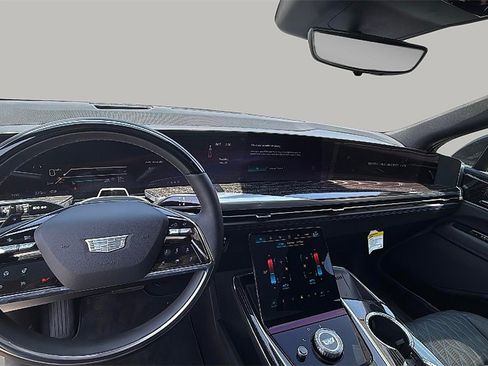 New 2025 Cadillac Escalade IQ Sport 1 w/ Smart Trailering package image 17