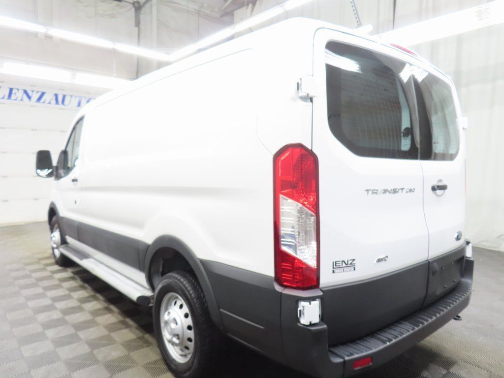 Used 2024 Ford Transit 250 Low Roof AWD w/ Exterior Upgrade Package image 6