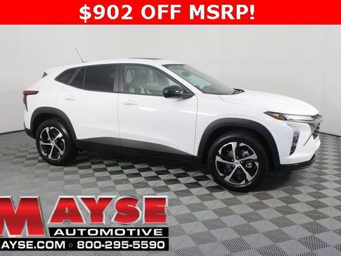 New 2026 Chevrolet Trax RS w/ Sunroof Package image 1