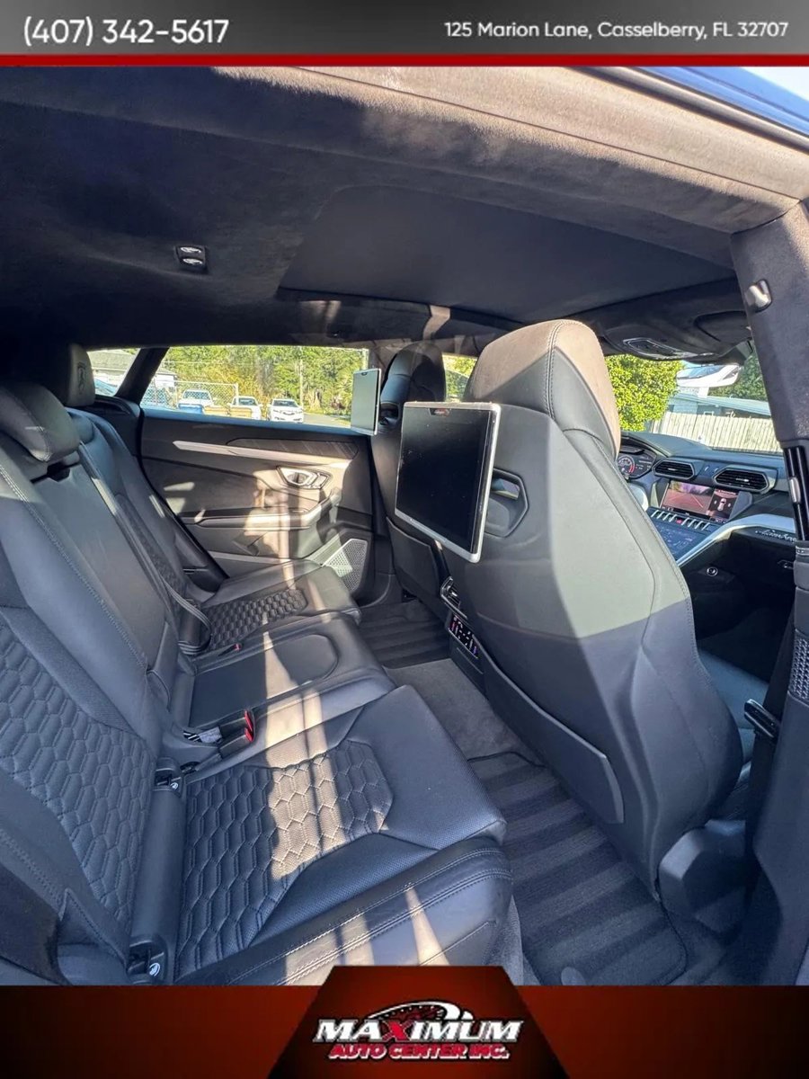 Used 2019 Lamborghini Urus AWD/4WD image 18