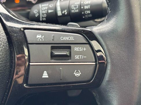 Used 2023 Honda Pilot Touring image 23