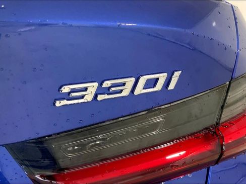 New 2026 BMW 330i xDrive 330i xDrive w/ M Sport Package image 15