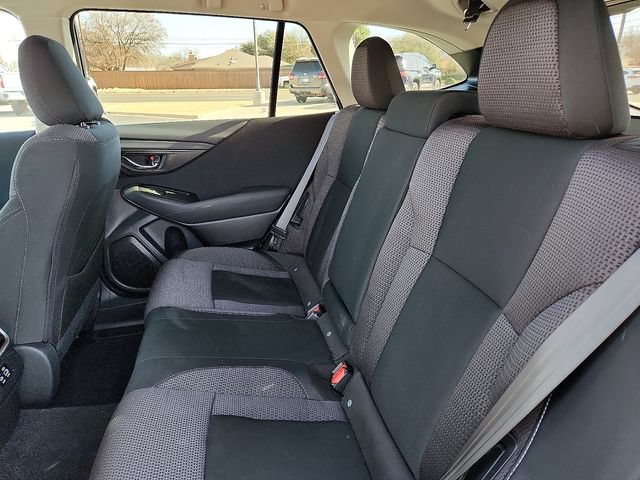 Used 2025 Subaru Outback Premium w/ Popular Package #1A AWD/4WD image 11