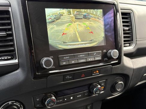 Certified 2023 Nissan Frontier SV w/ Technology Package image 11