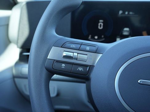 New 2026 Hyundai Kona SE image 25