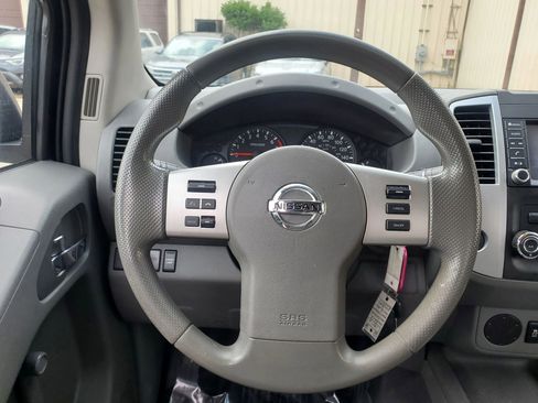 Used 2019 Nissan Frontier S RWD image 36