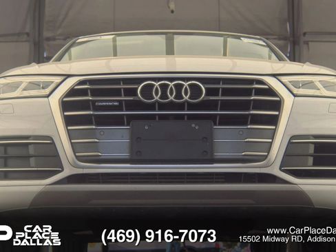 Used 2019 Audi Q5 2.0T Premium Plus w/ Premium Plus Package image 2