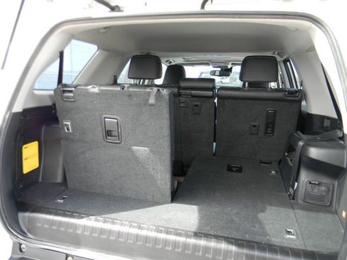 Used 2023 Toyota 4Runner Limited AWD/4WD image 28