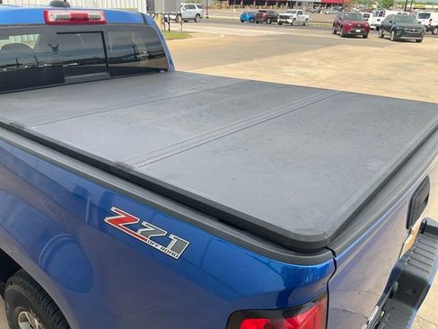 Used 2018 Chevrolet Colorado Z71 AWD/4WD image 30