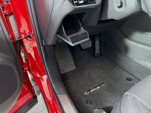 Used 2025 Lexus NX 250 250 Premium w/ Accessory Package (Z1) image 10